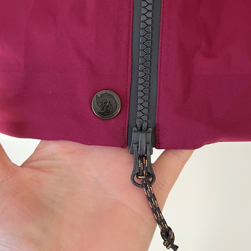Fjallraven Dark Fuchsia Waterproof Keb Eco-Shell Jacket Sz XS - Picture 9 of 16